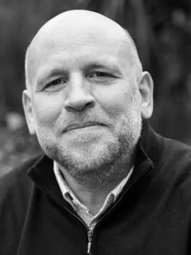 Simon Ursell